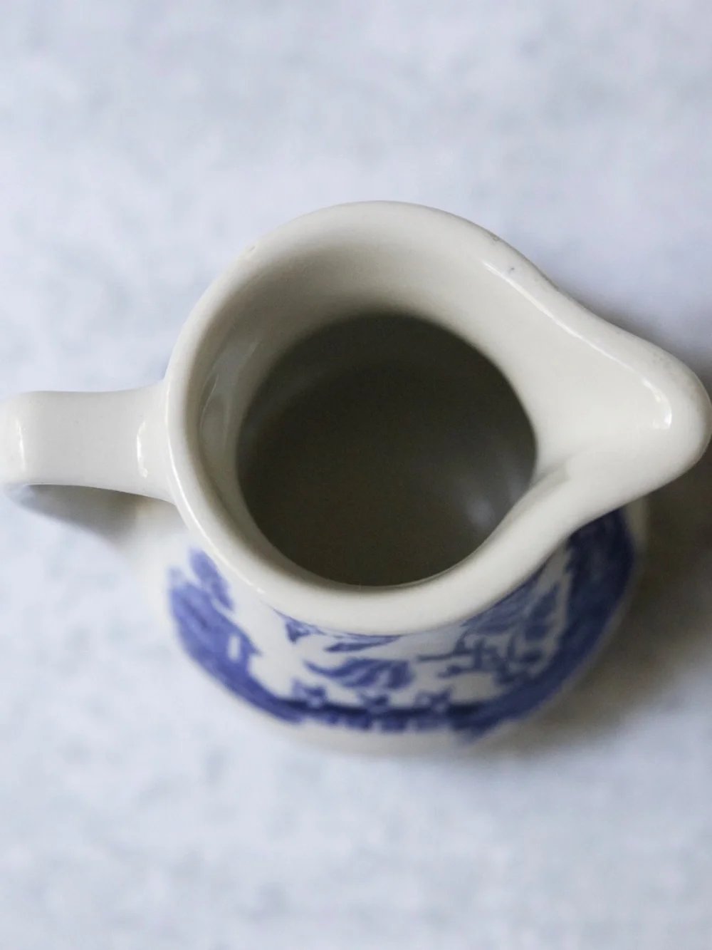 Shenango china vintage flow blue willow white creamer pitcher small 2.5